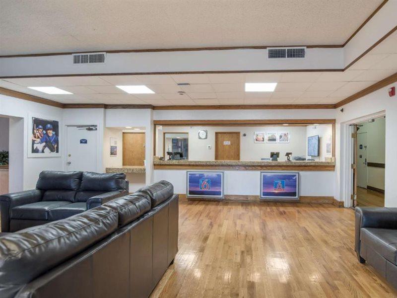 Motel 6-Colorado Springs, Co - Air Force Academy Extérieur photo